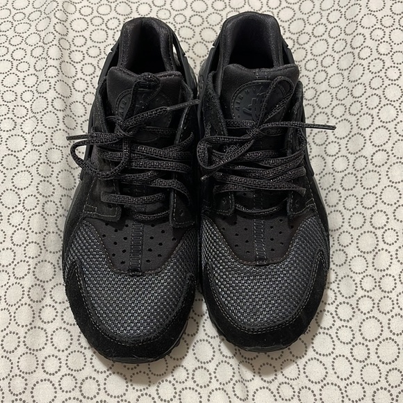 Nike Huarache Run Shoes - Picture 3 of 4